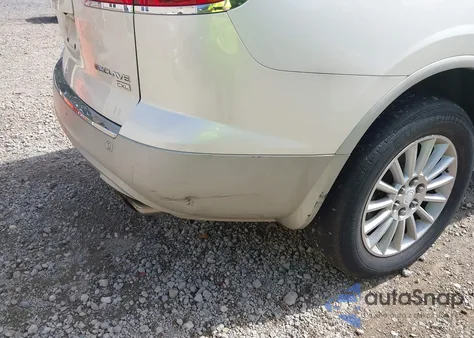 2010 Buick Enclave 1Xl z USA, uszkodzony, nr VIN 5GALRBED1AJ119134